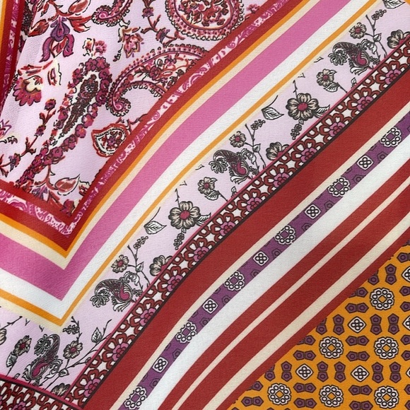 Laura NWT Colorful Patchwork Print Top Tied Waist Flowy Boho 70s Vibe Size 8 - Picture 3 of 12